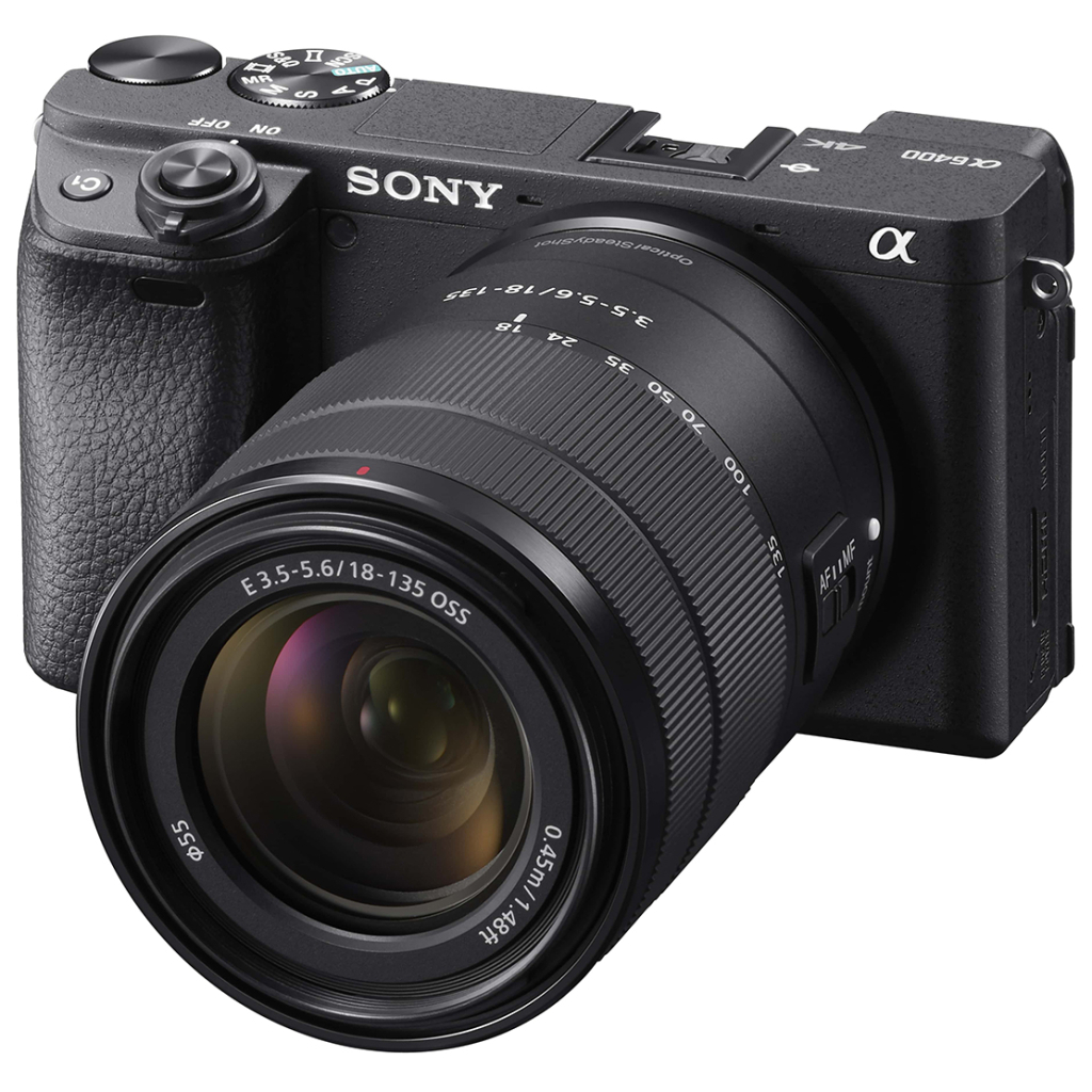 Sony A6400 + 18-135 mm f/3.5-5.6 (ILCE-6400AMB).