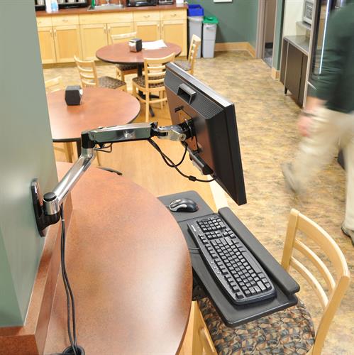 VERTO DEF LX Desk Monitor Arm uchwyt biurkowy do monitora - polerowane aluminium