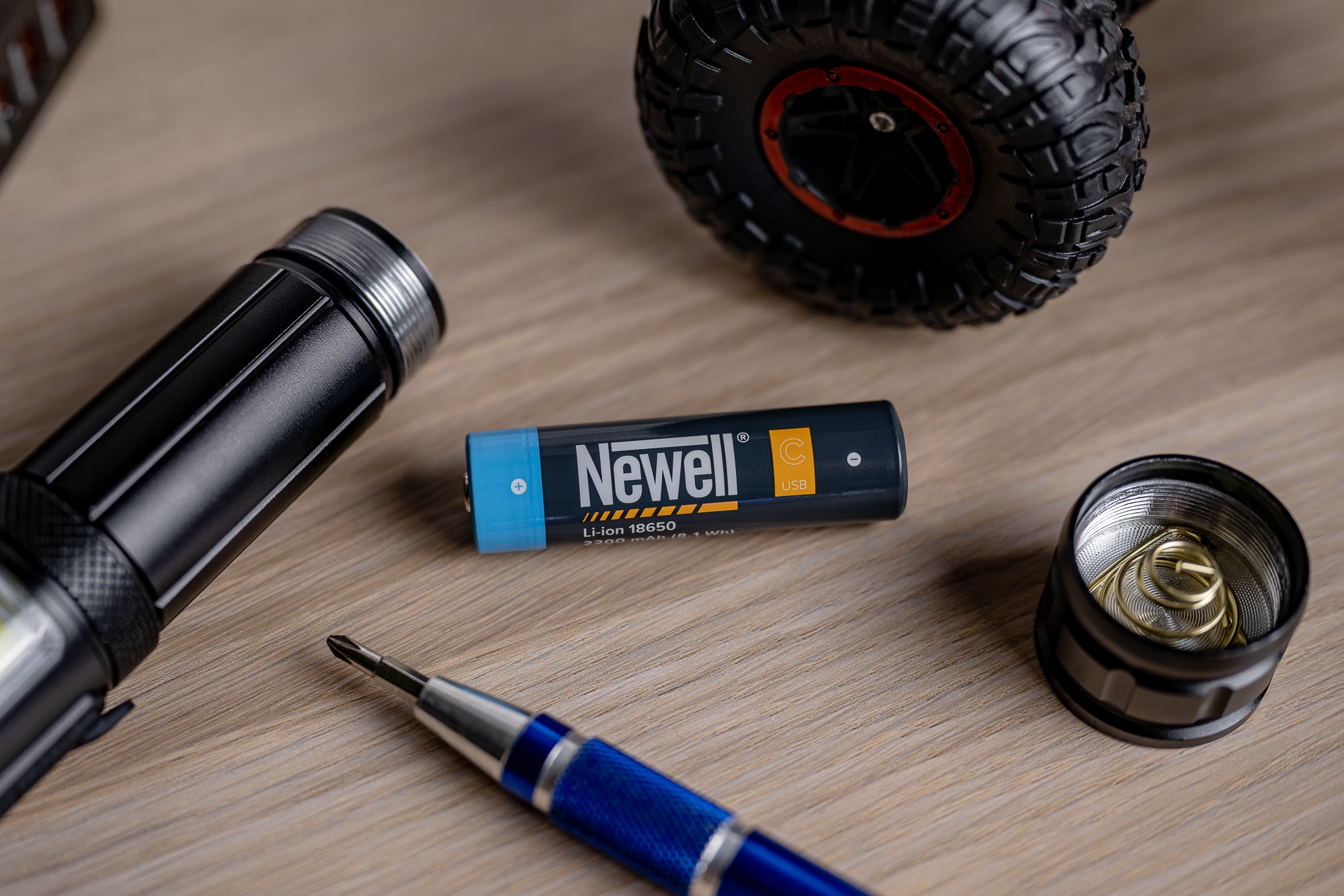 Akumulatory Newell USB-C 2200 mAh