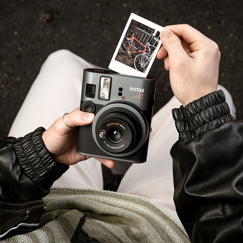 FujiFilm Instax Mini 41