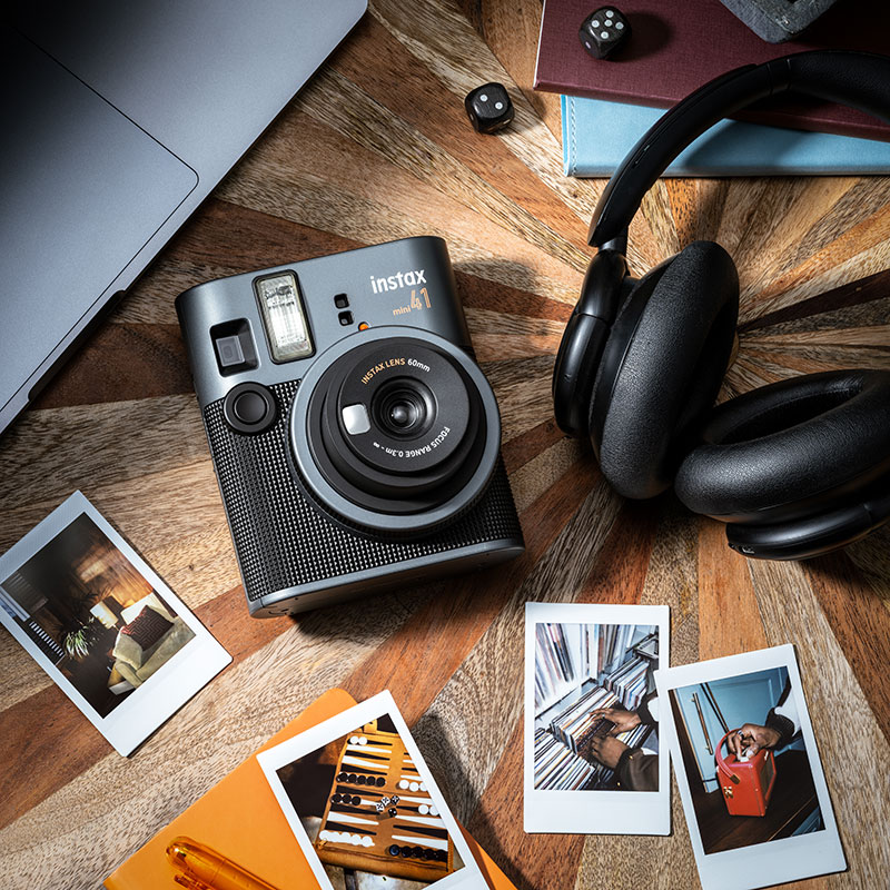 FujiFilm Instax Mini 41