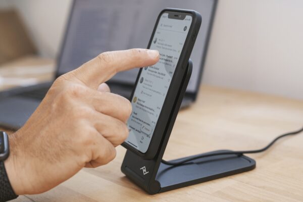 Peak Design Mobile Wireless Charging Stand ładowarka bezprzewodowa