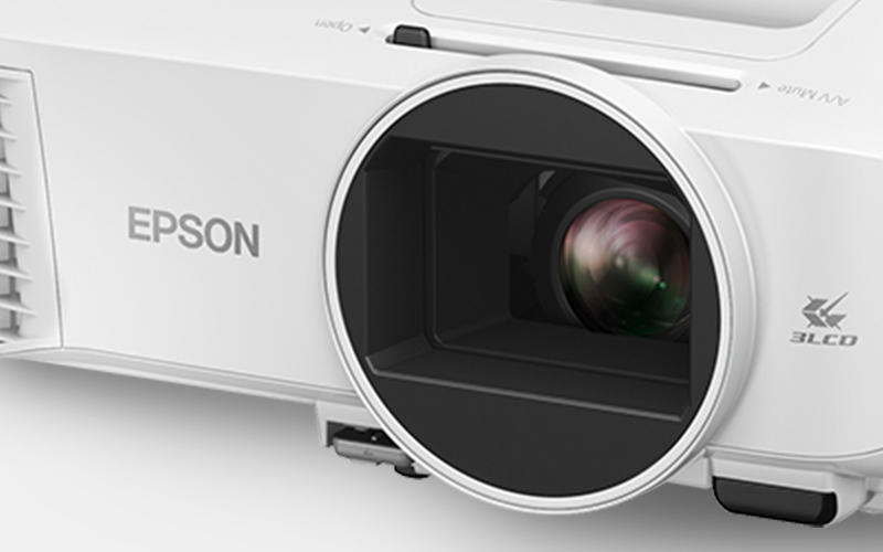 Projektor Epson EH-TW5700